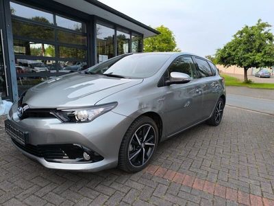 Toyota Auris Hybrid