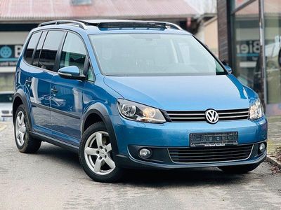 VW Touran Cross