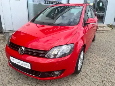 Gebraucht VW Golf Plus Life 105 PS (77 kW) 2013 Rot Van / Kleinbus