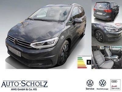 Gebraucht VW Touran Move 150 PS (110 kW) 2024 Grau Van / Kleinbus
