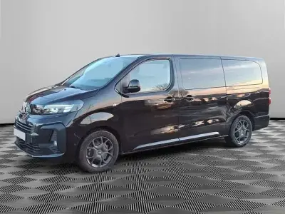 Używany Opel Zafira Life Edition 177 KM (130 kW) 2025 Czarny Minivan