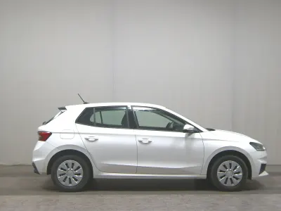 Używany Skoda Fabia Active 80 KM (58 kW) 2022 Biały Hatchback