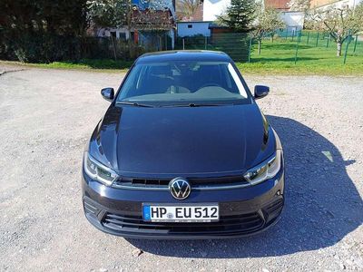 Deep black perleffekt Gebraucht 2022 VW Polo Life Limousine | 16.490 € (Fairer Preis)