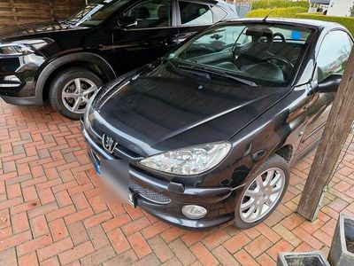 Schwarz Gebraucht 2005 Peugeot 206 CC Cabrio | 1.750 € (Fairer Preis)