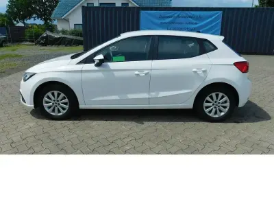 Gebraucht Seat Ibiza Style 110 PS (80 kW) 2024 Nevadaweiss s9rweiß Kleinwagen