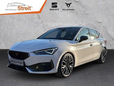 Gebraucht Cupra Leon VZ 300 PS (220 kW) 2023 Weiss) glacial weiß (weiss Limousine