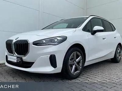Gebraucht BMW 218 Active Tourer Sport Line 150 PS (110 kW) 2024 Weiß Van / Kleinbus
