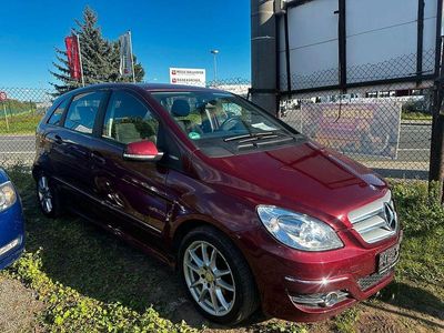 Mercedes B180