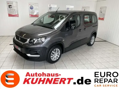 Gebraucht Peugeot Rifter Active 110 PS (80 kW) 2022 Grau Van / Kleinbus