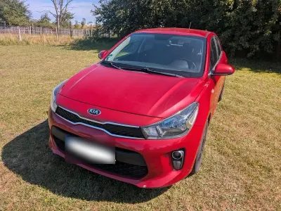 Gebraucht Kia Rio 84 PS (61 kW) 2018 Rot Kleinwagen