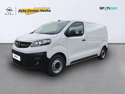 Kaolin weiß Gebraucht 2023 Opel Vivaro-e Combi Basis Van | 35.105 € (Etwas zu teuer)