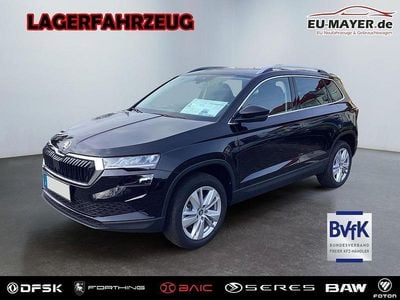 Neu Skoda Karoq Drive 150 PS (110 kW) 2026 Magic schwarz metallic/schwarz SUV