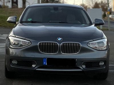 Gebraucht BMW 120 Performance 184 PS (135 kW) 2011 Grau Kleinwagen