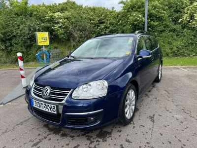 Gebraucht VW Golf VI Comfortline 122 PS (89 kW) 2009 Shadow blue metallic Kleinwagen