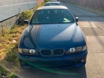 Gebraucht BMW 523 M Sport 170 PS (125 kW) 1999 Blau Limousine