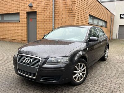 gebraucht Audi A3 1.6 Attraction/KLIMAAUTO/SHZ/2.HAND/TÜV//////