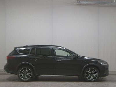 Usado Ford Focus Active 155 HP (114 kW) 2022 Preto Carrinha