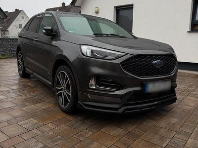 Begagnad Ford Edge ST-Line 238 HK (175 kW) 2019 Grå SUV