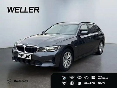 Grau Gebraucht 2022 BMW 320e Advantage Kombi | 23.680 € (Superpreis)