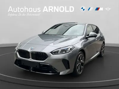Nowe BMW 120 M Sport 170 KM (125 kW) 2026 Szary Hatchback