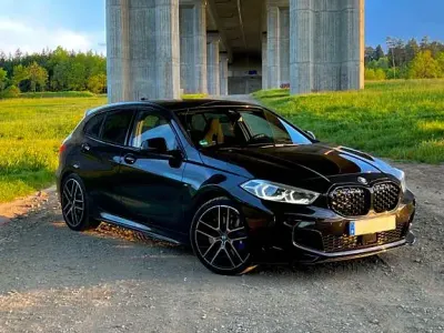 Gebraucht BMW M135 Sport Line 306 PS (225 kW) 2023 Schwarz Kleinwagen