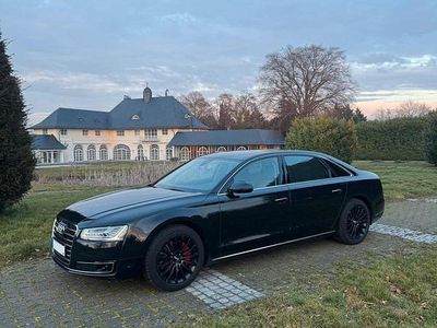 Schwarz Gebraucht 2015 Audi A8L Limousine | 29.999 €