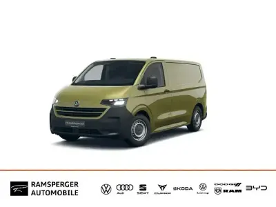 Neu VW Transporter 110 PS (80 kW) 2026 Grün Van