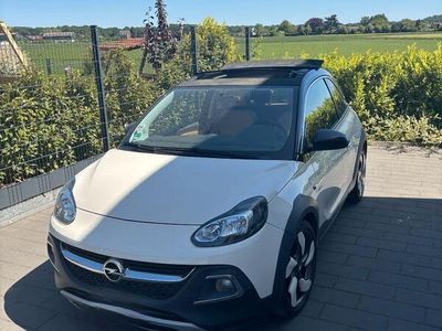 Opel Adam Rocks