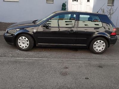 Gebraucht VW Golf IV 101 PS (74 kW) 2002 Kleinwagen