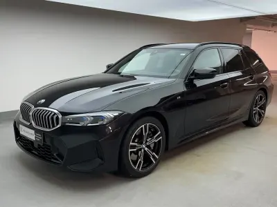 Gebraucht BMW 330 Comfort Edition 286 PS (210 kW) 2025 Saphirschwarz metallic Kombi