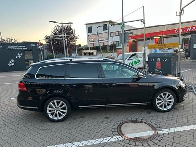 Używany VW Passat 105 KM (77 kW) 2014 Czarny Kombi
