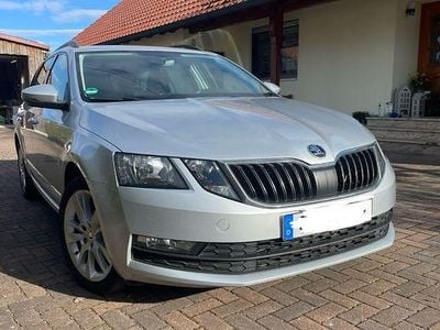 Gebraucht Skoda Octavia Style 116 PS (85 kW) 2017 Silber Kombi