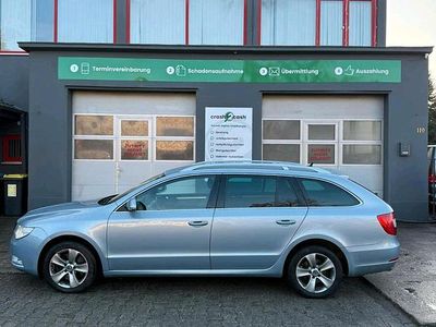Gebraucht Skoda Superb 160 PS (117 kW) 2010 Silber Kombi