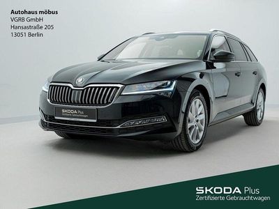 Gebraucht Skoda Superb Style 150 PS (110 kW) 2022 Blackmagic perleffekt Kombi