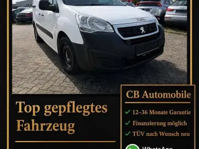 Gebraucht Peugeot Partner Premium 75 PS (55 kW) 2017 Lack weiss banquise Van / Kleinbus