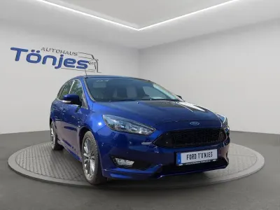 Usata Ford Focus ST-Line 125 CV (91 kW) 2017 Blu Berlina