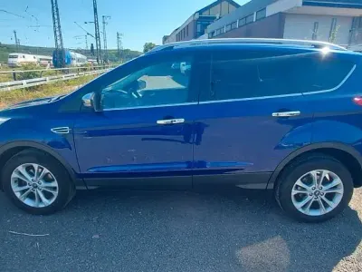 Gebraucht Ford Kuga Titanium 150 PS (110 kW) 2015 Blau SUV