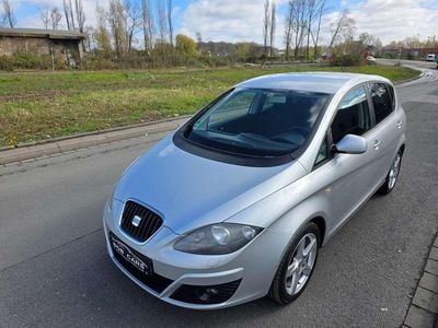 Gebraucht Seat Altea XL Ecomotive 105 PS (77 kW) 2012 Silber Van / Kleinbus