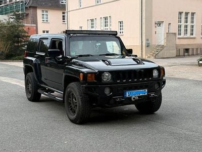Hummer H3
