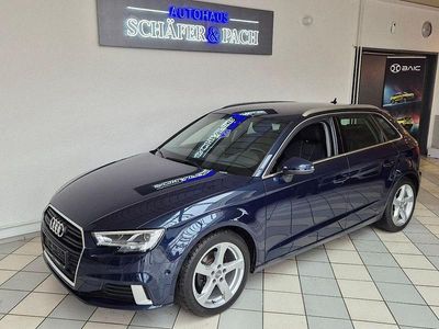 Gebraucht Audi A3 Sport 116 PS (85 kW) 2018 Blau Limousine