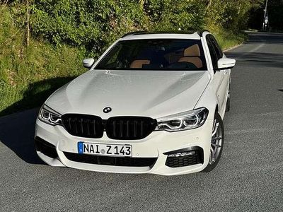 Gebraucht BMW 530 M Sport 265 PS (194 kW) 2017 Weiß Kombi