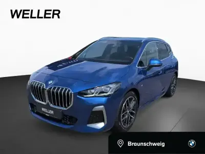 Gebraucht BMW 220 Active Tourer M Sport 156 PS (114 kW) 2023 Blau Van / Kleinbus