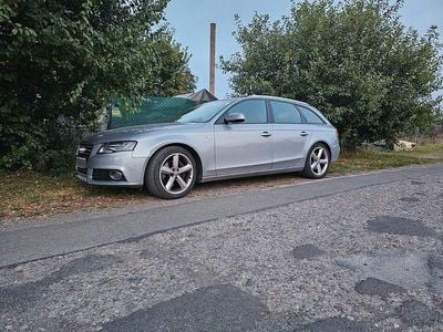 Silber Gebraucht 2011 Audi A4 S-Line Kombi | 6.200 € (Fairer Preis)