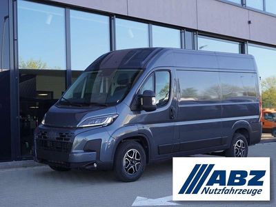 Nouă Fiat Ducato 179 CP (131 kW) 2026 Gri Van