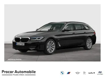 Usata BMW 530e Sport Line 291 CV (214 kW) 2024 Nero Station wagon