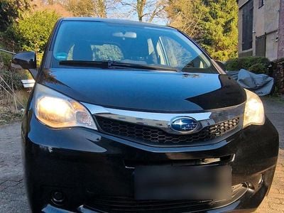 Gebraucht Subaru Trezia 99 PS (72 kW) 2014 Schwarz Kleinwagen