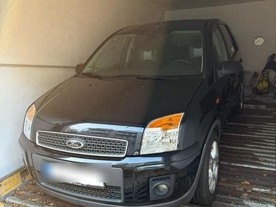 Schwarz Gebraucht 2008 Ford Fusion Kleinwagen | 2.700 € (Etwas zu teuer)
