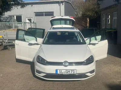 Gebraucht VW Golf VII Highline 150 PS (110 kW) 2018 Weiß Kombi