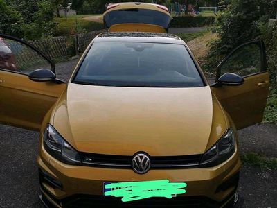Gebraucht VW Golf VII R 310 PS (228 kW) 2017 Gold Limousine