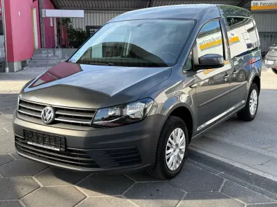 Gebraucht VW Caddy 102 PS (75 kW) 2018 Grau Van / Kleinbus